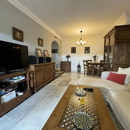 Pinos De Nagueles With Pool By Homing Holiday home *